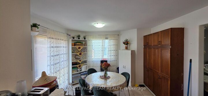 Property Photo: 175 Mountshannon Drive ON K2J 4M9