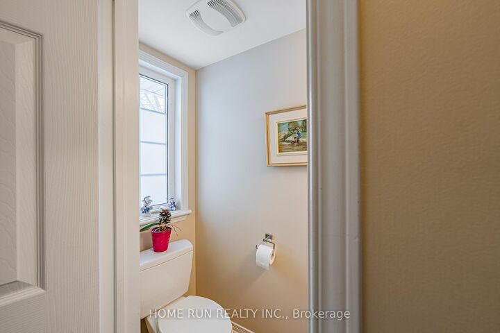 Property Photo: 90 Edenvale Drive 207 ON K2K 3N9