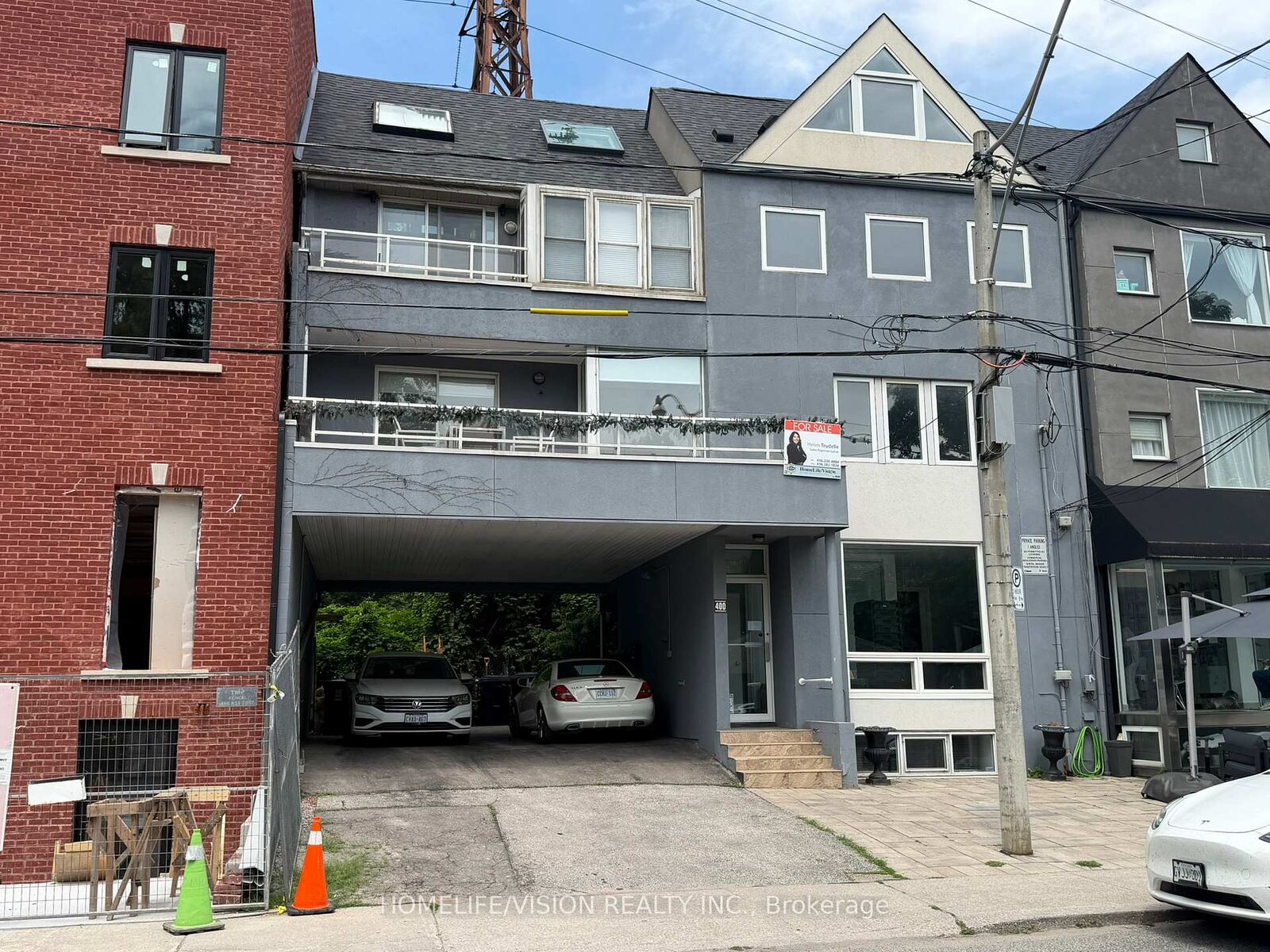 Property Photo: 400 Summerhill Avenue ON M4W 2E4
