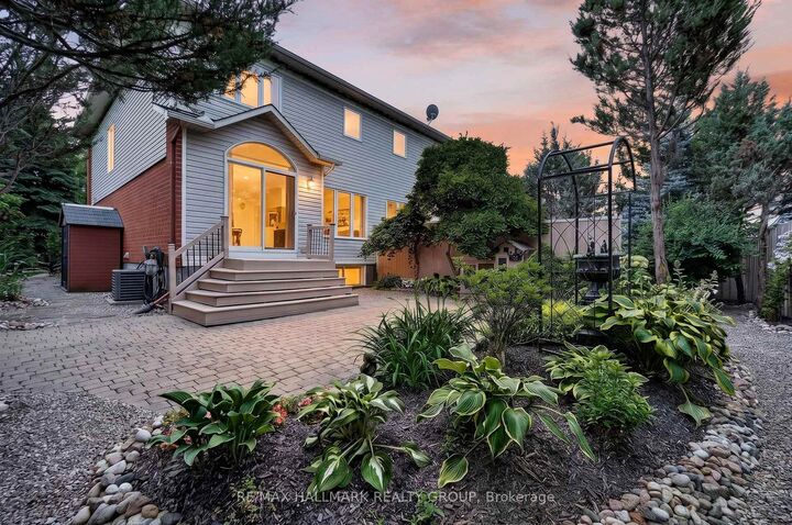 Property Photo:  615 Aquaview Drive  ON K4A 4W1 