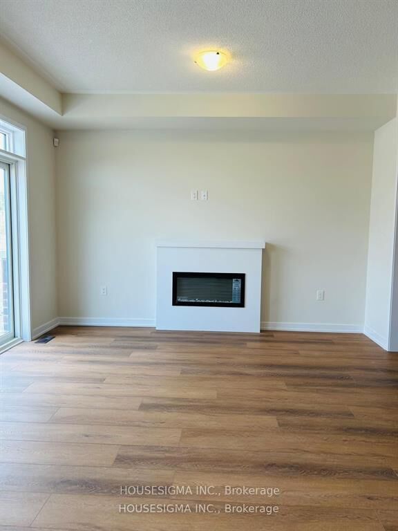 Property Photo:  2038 Horace Duncan Crescent  ON L1H 8L7 