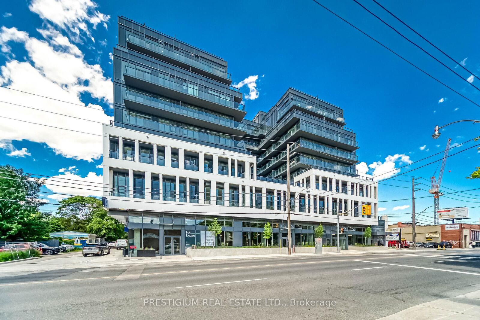 Property Photo: 500 Dupont Street 303 ON M6G 1Y7
