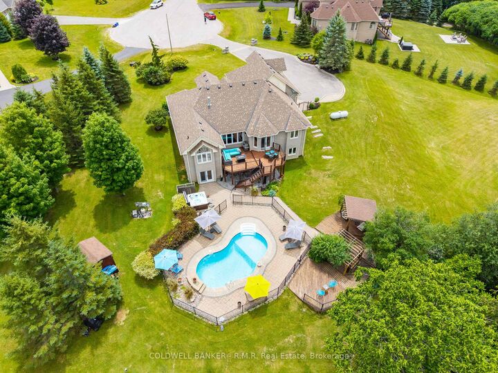 Property Photo: 50 Venton Court ON L1C 5E9