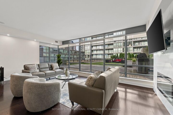 Property Photo: 438 King Street W 1501 ON M5V 3T9