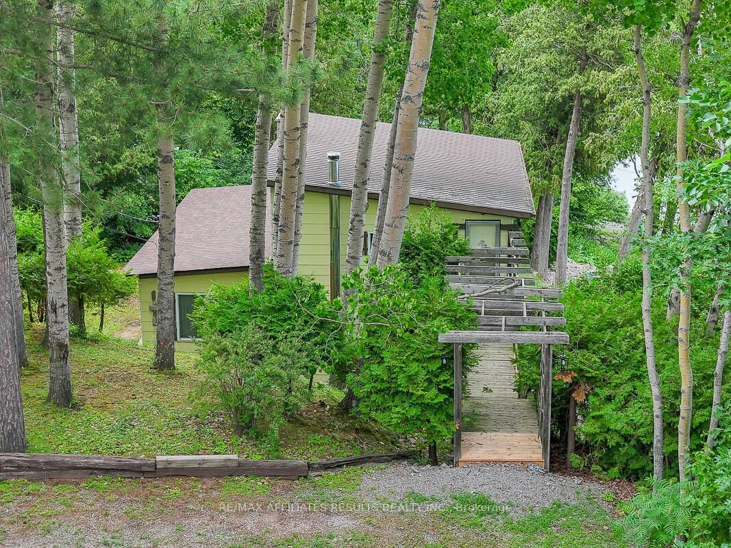 Property Photo: 2130 B River Road ON K0A 1G0
