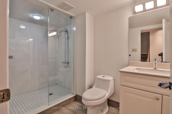 Property Photo: 18 Dervock Crescent ON M2K 1A7