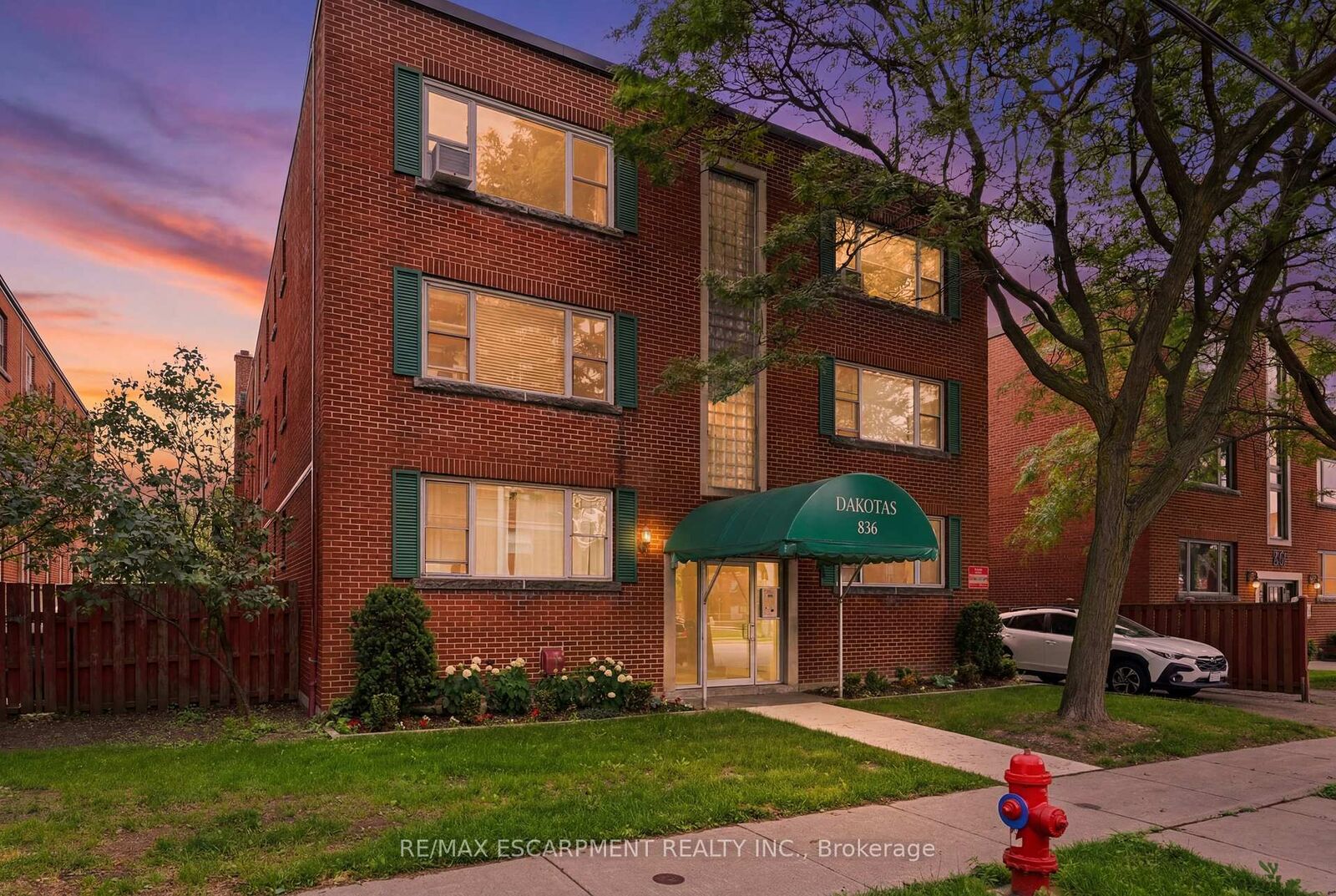 Property Photo: 836 Concession Street 310 ON L8V 1E2