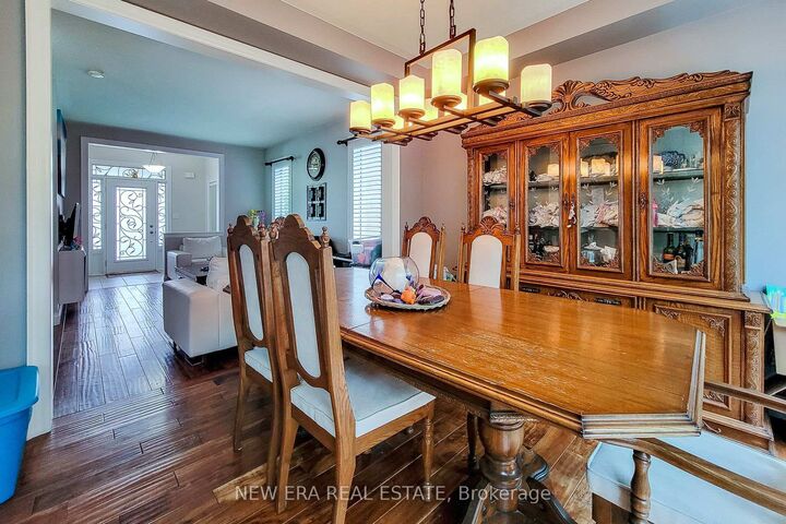 Property Photo: 128 Montreal Circle ON L8E 0C8