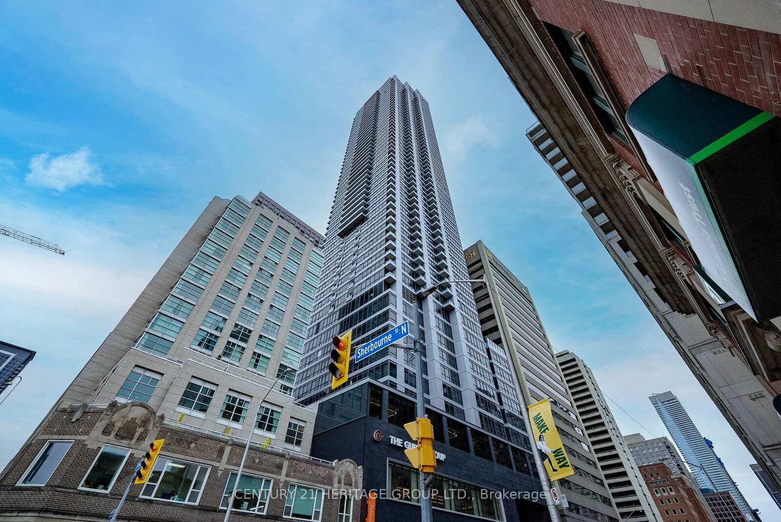 Property Photo: 395 Bloor Street E 5309 ON M4W 0B4