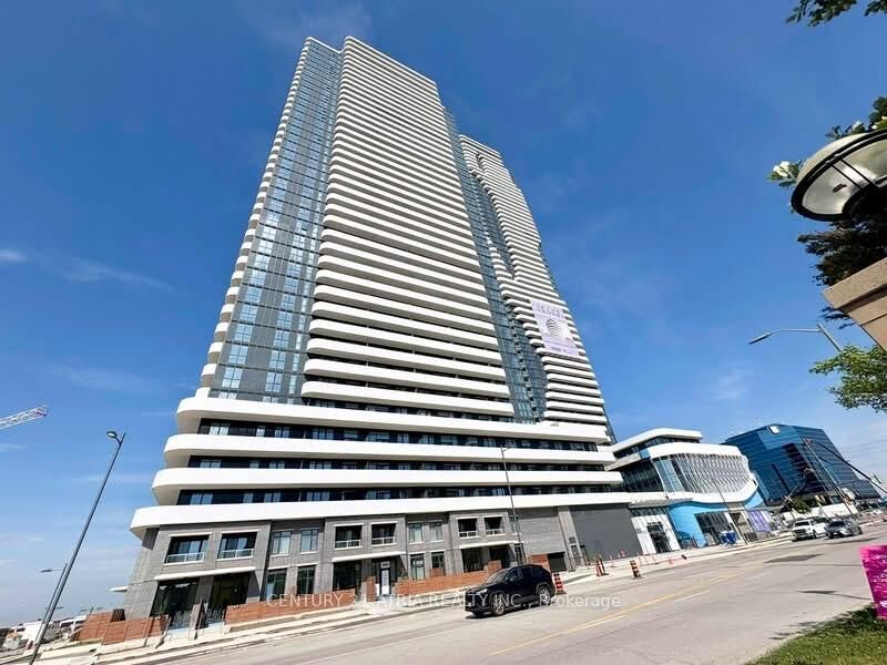 Property Photo:  28 Interchange Way 805  ON L4K 0P8 