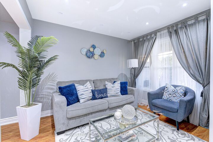 Property Photo: 670 Speyer Circle ON L9T 0Y6