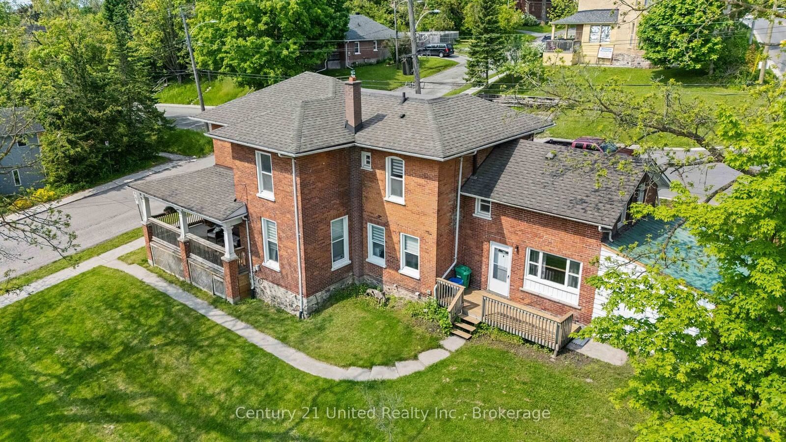 Property Photo: 234 Antrim Street ON K9H 3G4