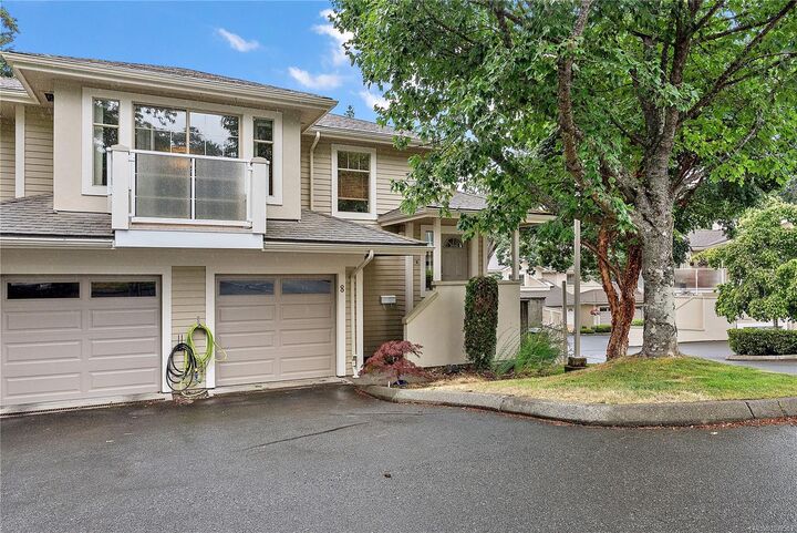 850 Parklands Dr #8 — photo 1