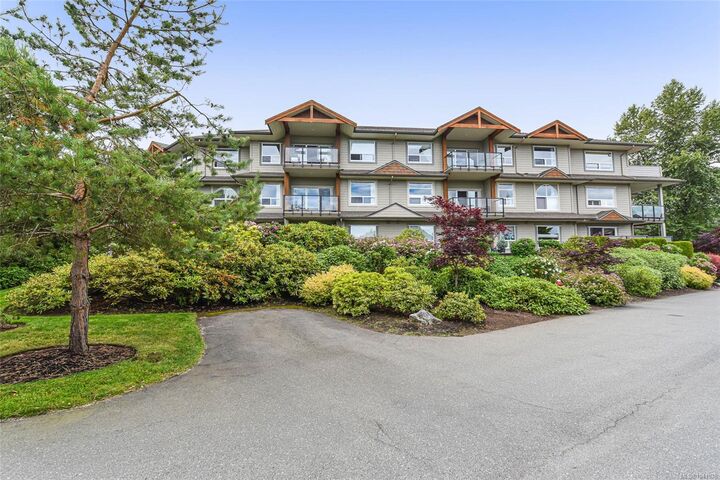 Property Photo: 199 31st St #202 BC V9N 8X1