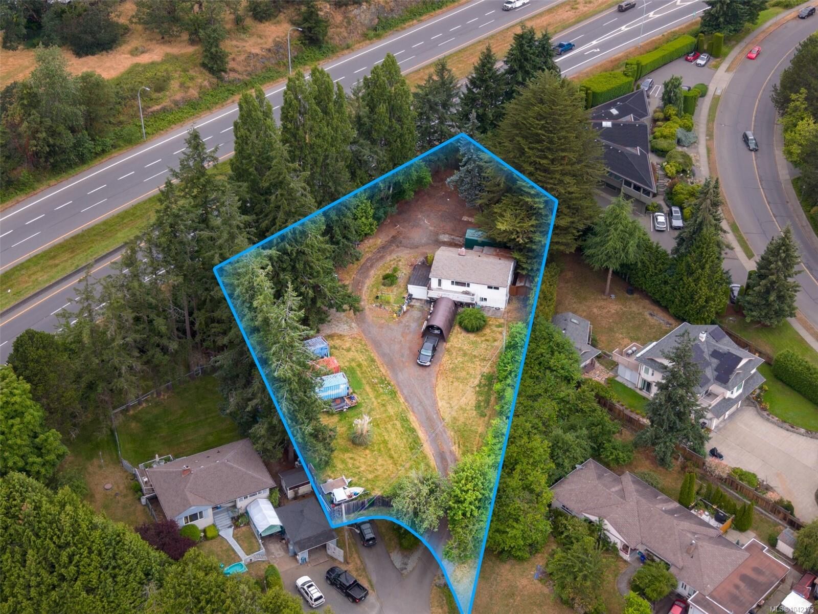 Property Photo: 4511 Pachena Pl BC V8X 2P1
