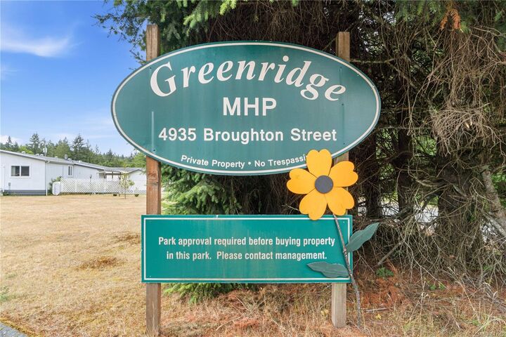 Property Photo:  4935 Broughton St #15  BC V9Y 8G7 