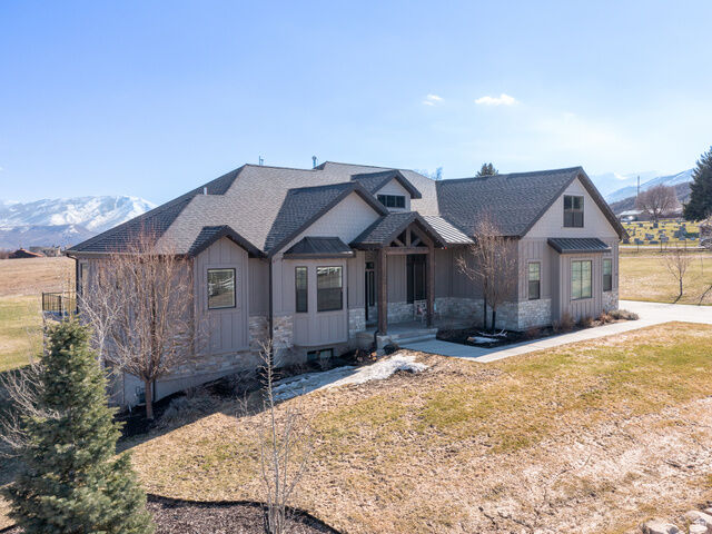 Property Photo: 641 W 500 S UT 84049