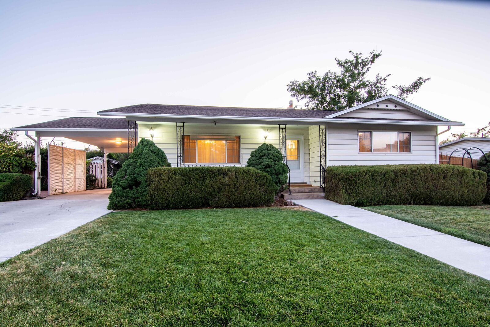 Property Photo:  466 S 940 W  UT 84720 