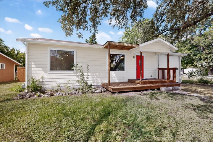 Property Photo:  4711 Alf Avenue  TX 78721 