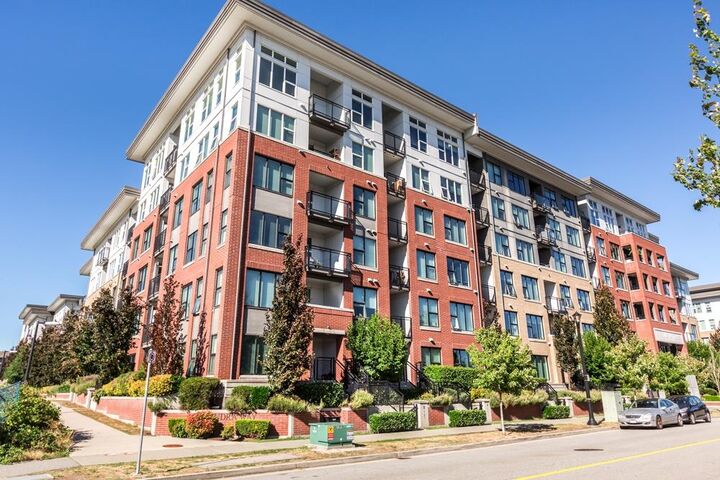9311 Alexandra Road 111 — photo 1