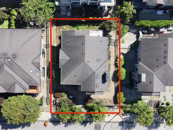 Property Photo: 1436 Bewicke Avenue BC V7M 3B8
