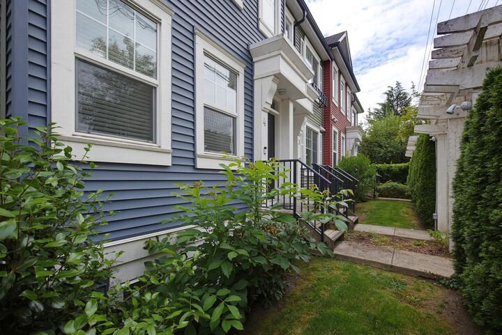 Property Photo:  2850 McCallum Road 4  BC V2S 3R3 