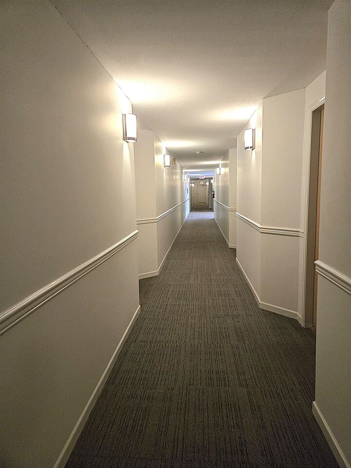 Property Photo: 5565 Barker Avenue 101 BC V5H 2N8