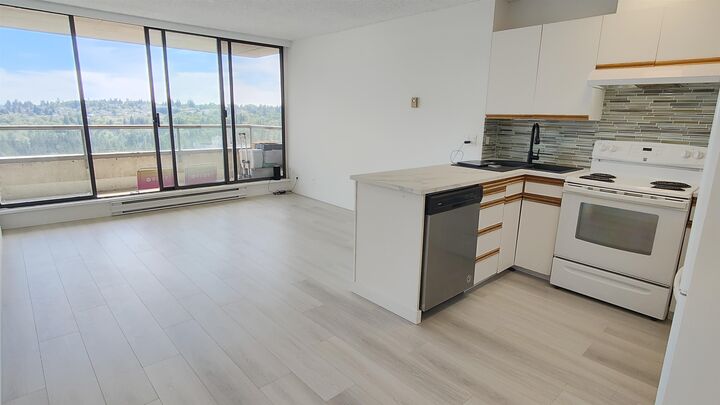 Property Photo: 3970 Carrigan Court 2303 BC V3N 4S5