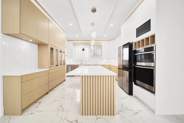 Property Photo: 11775 82B Avenue BC V4C 2E8
