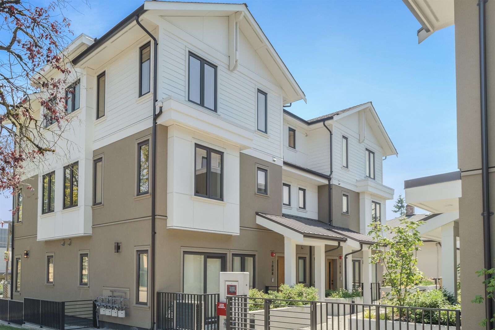 Property Photo: 1010 W 52nd Avenue BC V6P 1H5