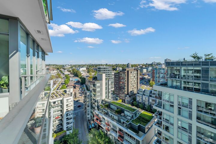 110 Switchmen Street 1801 — photo 1