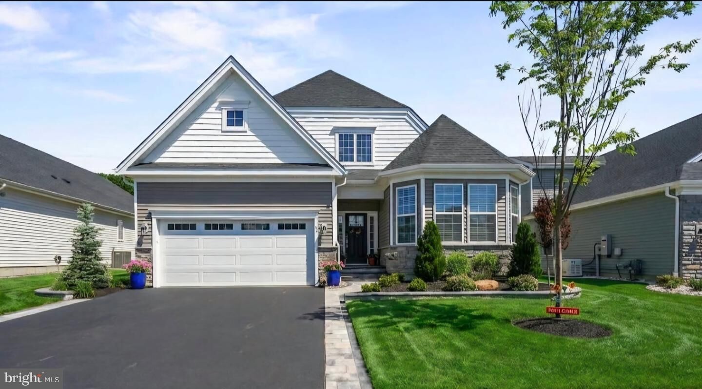 Property Photo:  40 Emerald Road  NJ 08533 