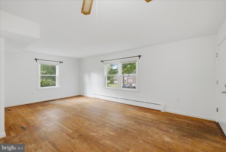 Property Photo: 130 S 29th Street S 1 VA 20132