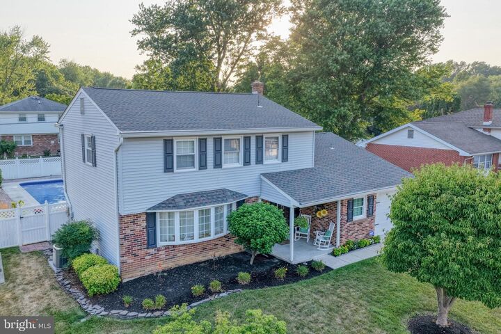 Property Photo:  908 Schoolhouse Lane  DE 19904 