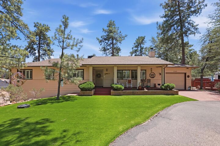 Property Photo:  703 E Park Drive  AZ 85541 