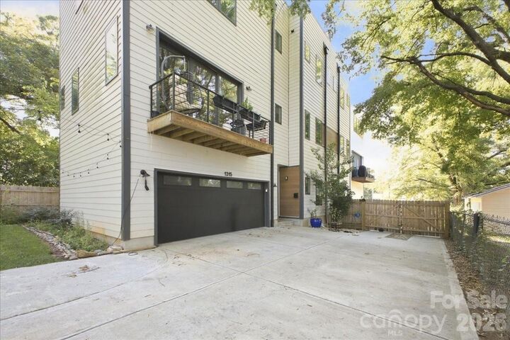 Property Photo:  1315 N Davidson Street  NC 28206 