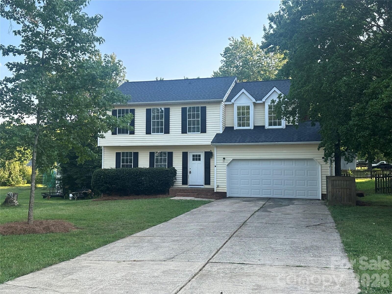 Property Photo:  2000 Teresa Jill Drive  NC 28213 