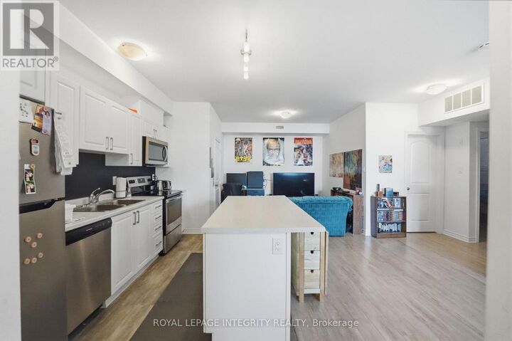 Property Photo: 30 Jaguar Pvt Private F ON K2V 0J3