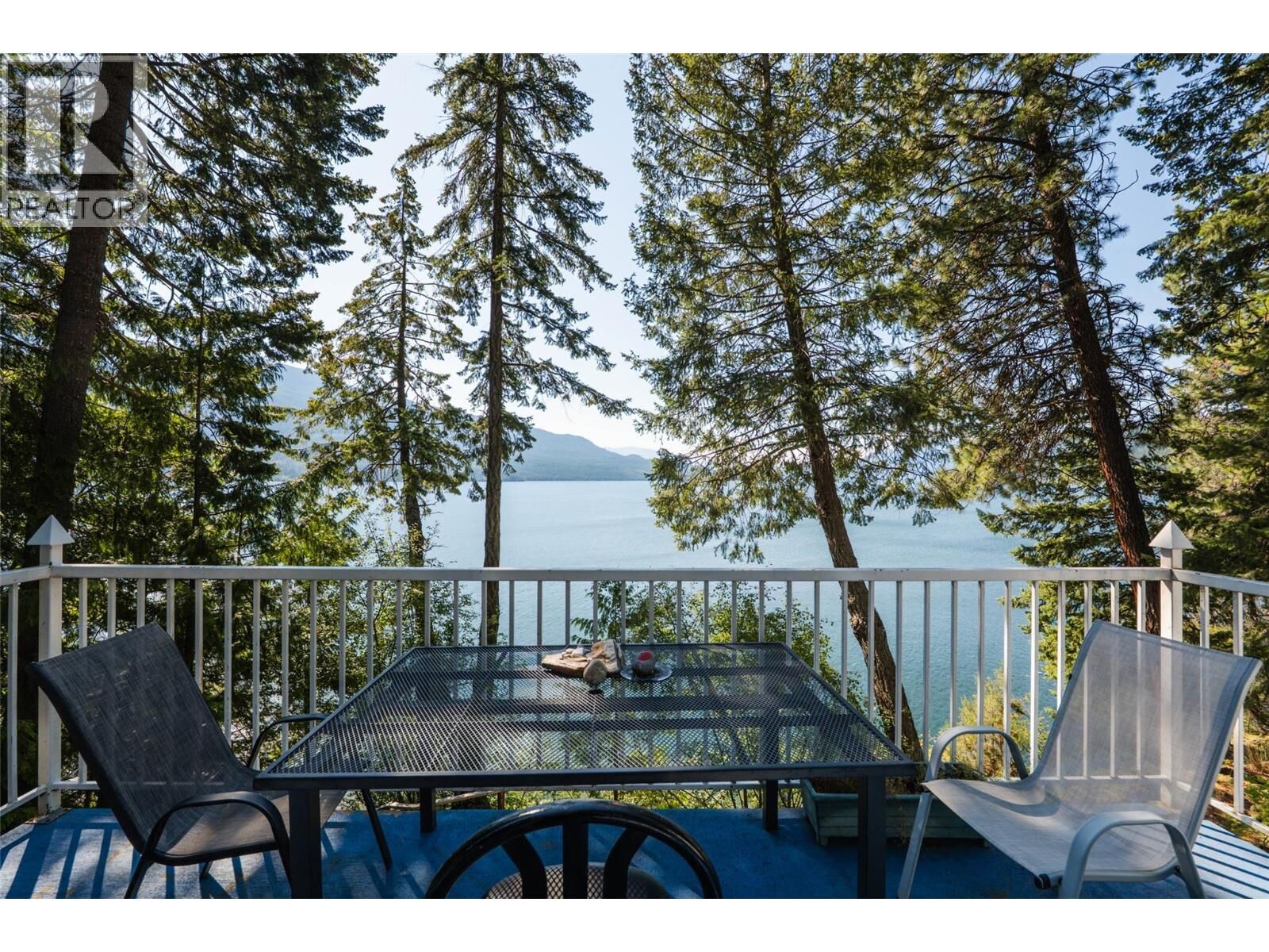 Property Photo: 4218 Woodbury Village Road BC V0G 1M0