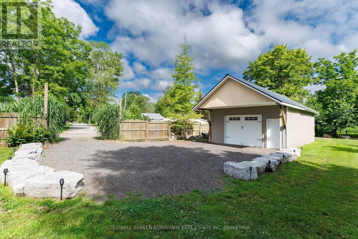 Property Photo:  10448 Lakeshore Road West  ON L3K 5V4 