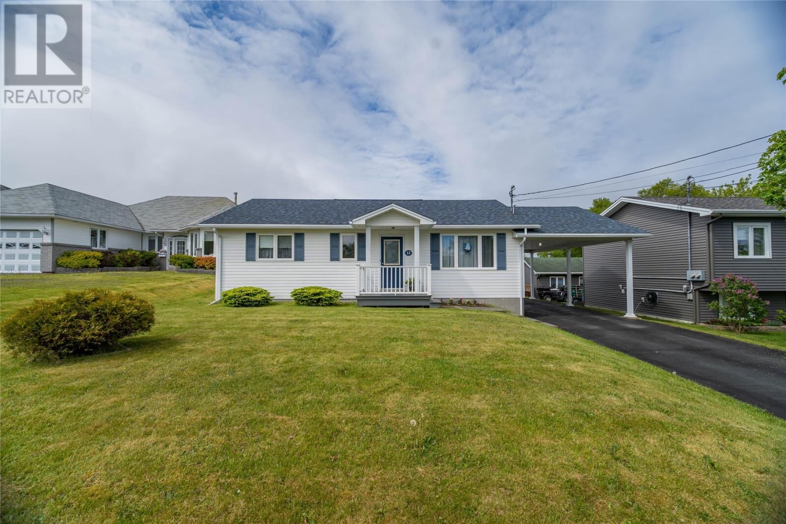 Property Photo:  12 Granite Place  NL A1X 3G6 