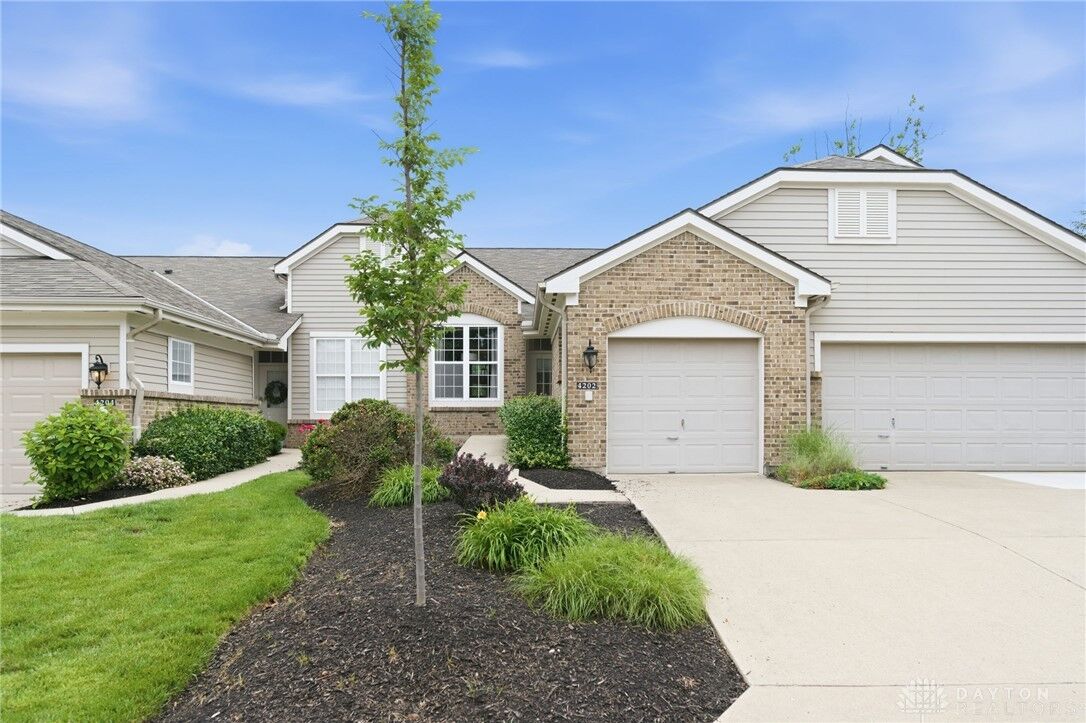 Property Photo: 4202 Marival Way OH 45040
