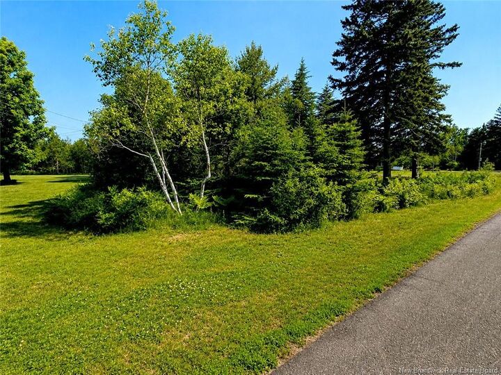 Property Photo:  1921sm-2 Ave Du Tré Carré Avenue  NB E8S 1Y4 