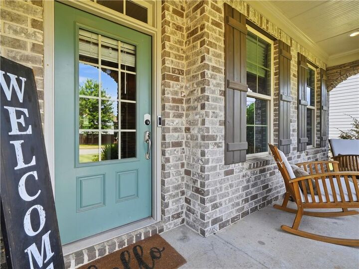 Property Photo: 542 Flying Bolt Run GA 30115