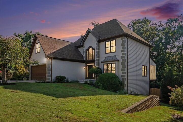 Property Photo:  900 Secret Cove Drive  GA 30518 