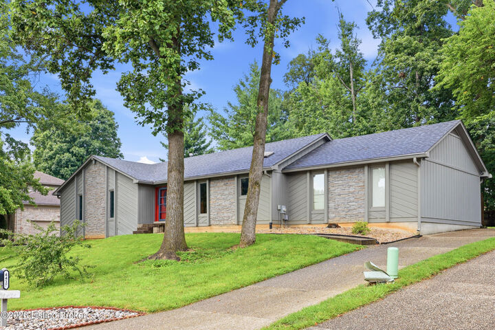 Property Photo:  4417 Eagles Cove Ct  KY 40241 