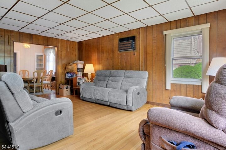 Property Photo:  725 Prospect St  NJ 07040 