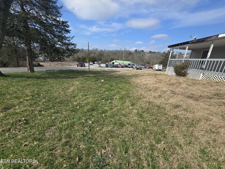 Property Photo:  404 Cedar Fork Rd  TN 37879 