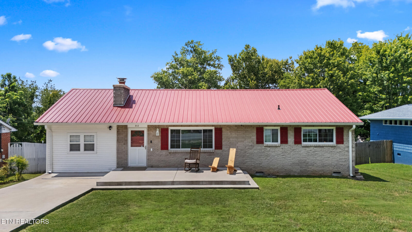 Property Photo:  812 Brown Ave  TN 37763 