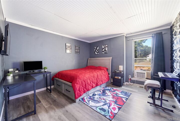 Property Photo:  43 Margin Drive W  NY 11967 